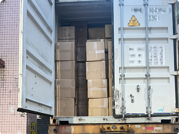 R&D Team تطوير كؤوس Sippy الرضع